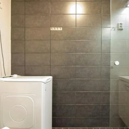 Huoneisto Convenient For 6